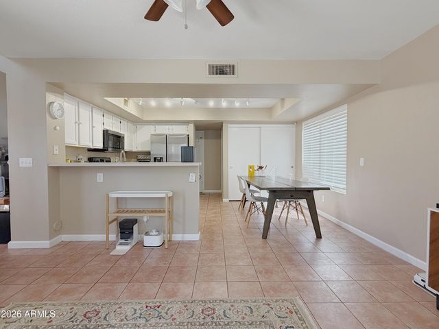 19436 N 50TH Avenue, Glendale, AZ 85308