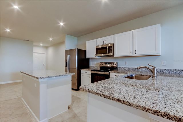 12295 GRIZZLY LANE, New Port Richey, FL 34654