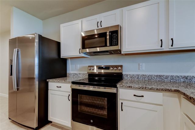 12295 GRIZZLY LANE, New Port Richey, FL 34654