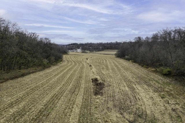 8580 Roelke Road, Blue Mounds, MT 53517