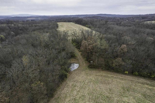 8580 Roelke Road, Blue Mounds, MT 53517