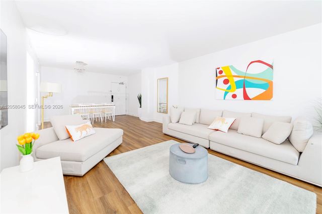 1100 West Ave 1016, Miami Beach, FL 33139
