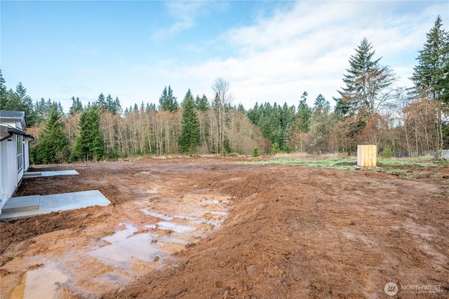 1728 Spirit Lake Highway, Castle Rock, WA 98611