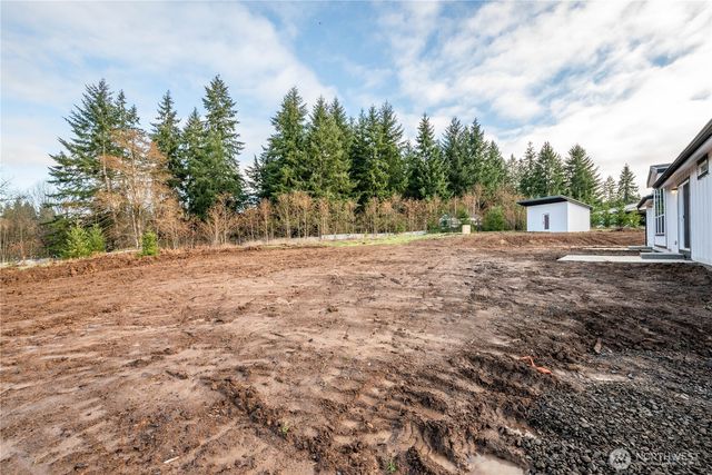 1728 Spirit Lake Highway, Castle Rock, WA 98611