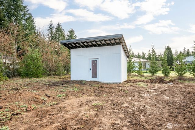 1728 Spirit Lake Highway, Castle Rock, WA 98611