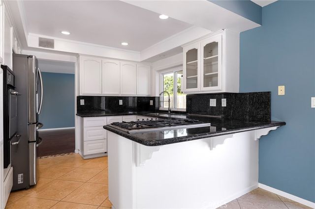 3433 Neva Circle, Newbury Park, CA 91320