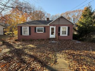 13507 152nd Avenue, Grand Haven, MI 49417