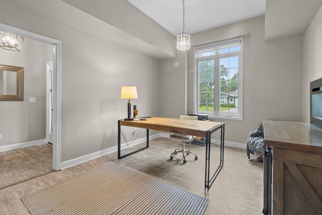 N1586 Washington AVENUE, Lake Geneva, WI 53147