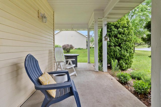 N1586 Washington AVENUE, Lake Geneva, WI 53147