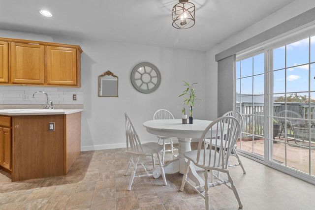 N1586 Washington AVENUE, Lake Geneva, WI 53147