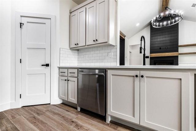 3113 E Noble Drive, Edmond, OK 73034