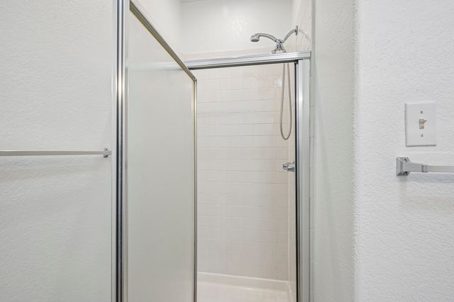 346 SE County Road 0090, Powell, TX 75153