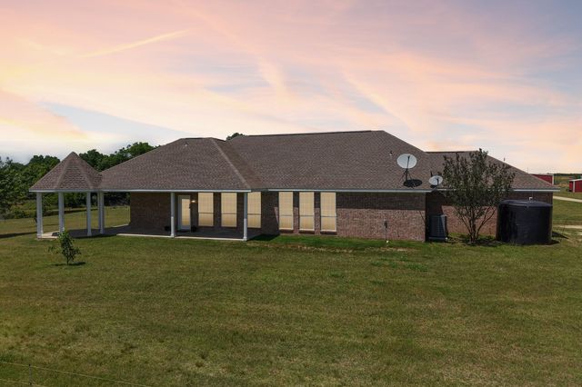 346 SE County Road 0090, Powell, TX 75153
