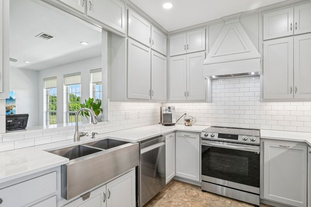 346 SE County Road 0090, Powell, TX 75153