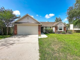 8672 BANDERA Circle S, Jacksonville, FL 32244