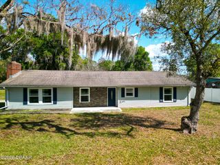 975 N Boston Avenue, Deland, FL 32724