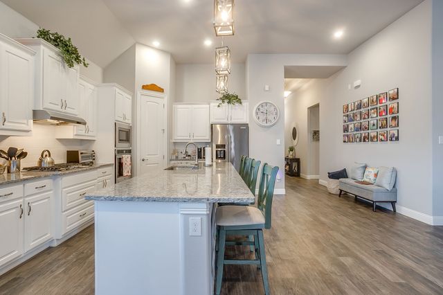 11829 Kynborrow Road, Fort Worth, TX 76052