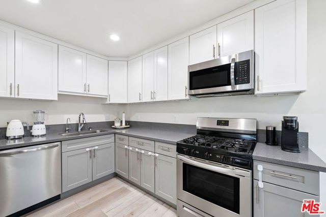 13473 Kagel Canyon Street, Arleta, CA 91331