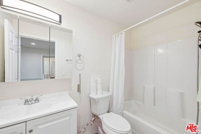 13473 Kagel Canyon Street, Arleta, CA 91331