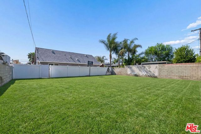 13473 Kagel Canyon Street, Arleta, CA 91331