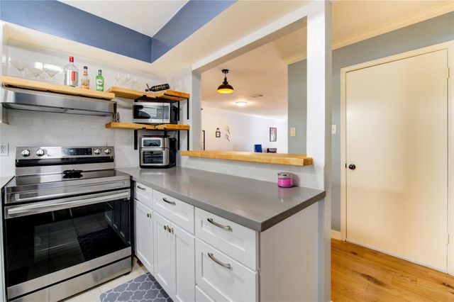 12973 Trail Hollow Dr Unit A, Houston, TX 77079