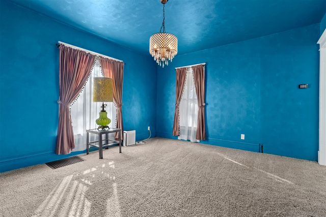 927 Albert Avenue, Kalamazoo, MI 49001