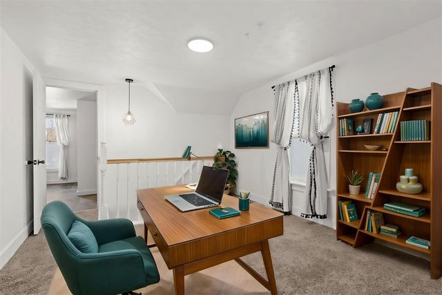 927 Albert Avenue, Kalamazoo, MI 49001