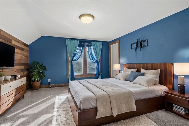 927 Albert Avenue, Kalamazoo, MI 49001