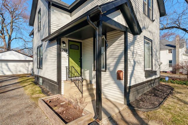 927 Albert Avenue, Kalamazoo, MI 49001