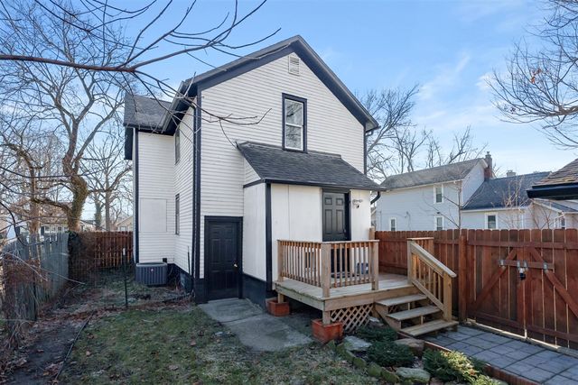 927 Albert Avenue, Kalamazoo, MI 49001