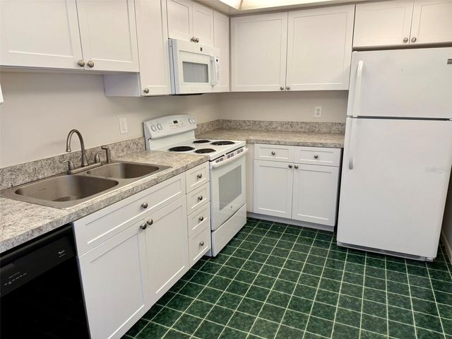 255 DOLPHIN POINT 710, Clearwater, FL 33767