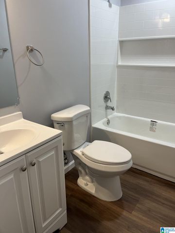 2615 FAIRFAX AVENUE, Bessemer, AL 35020