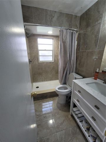 1670 TIFFIN AVENUE, Deltona, FL 32725