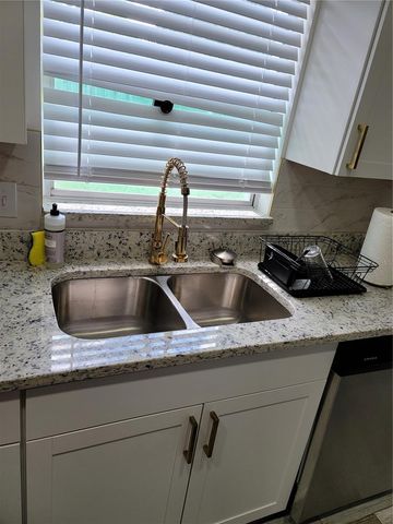 1670 TIFFIN AVENUE, Deltona, FL 32725