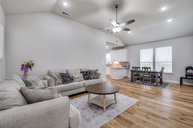 10995 Downy Cup Drive, Frisco, TX 75035