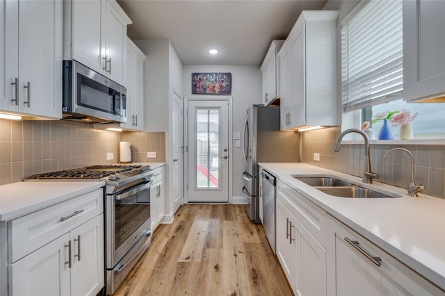 10995 Downy Cup Drive, Frisco, TX 75035