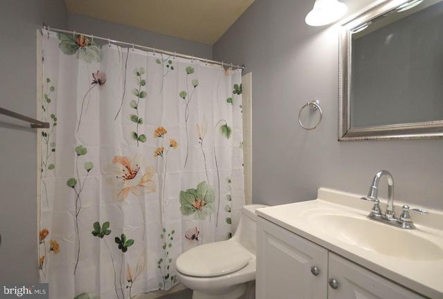 14902 LONDON LN, Bowie, MD 20715