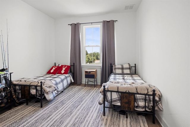 1066 Twain ST, Driftwood, TX 78619