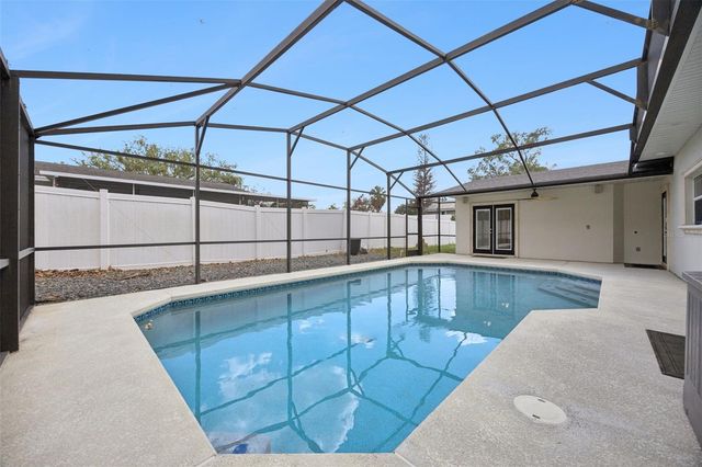 24 MINNEHAHA CIR, Maitland, FL 32751