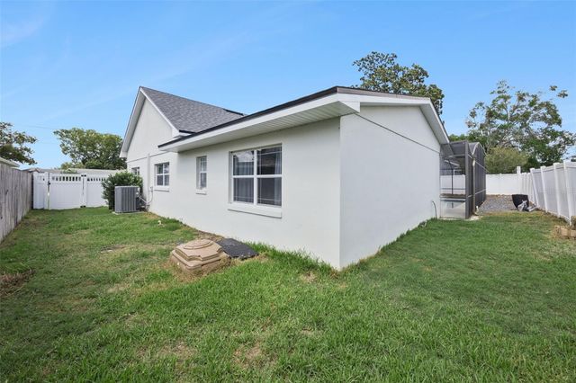 24 MINNEHAHA CIR, Maitland, FL 32751