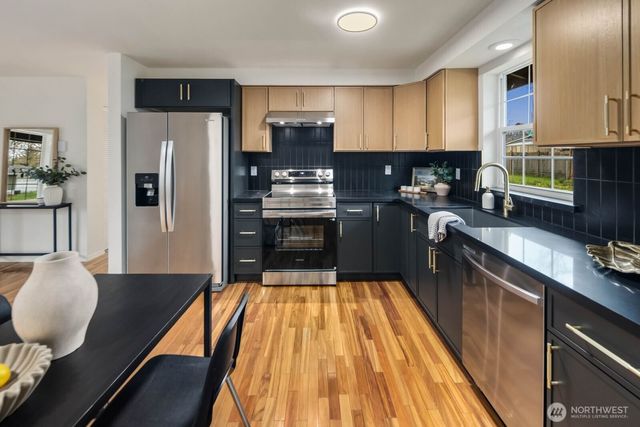 17415 6th Avenue E, Spanaway, WA 98387