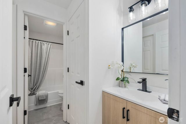 17415 6th Avenue E, Spanaway, WA 98387