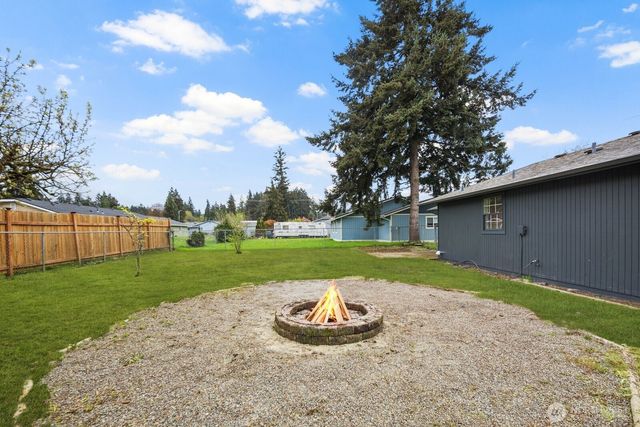 17415 6th Avenue E, Spanaway, WA 98387