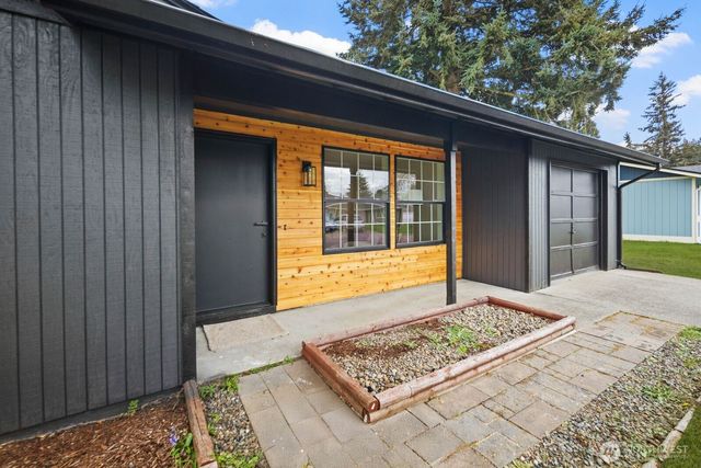 17415 6th Avenue E, Spanaway, WA 98387