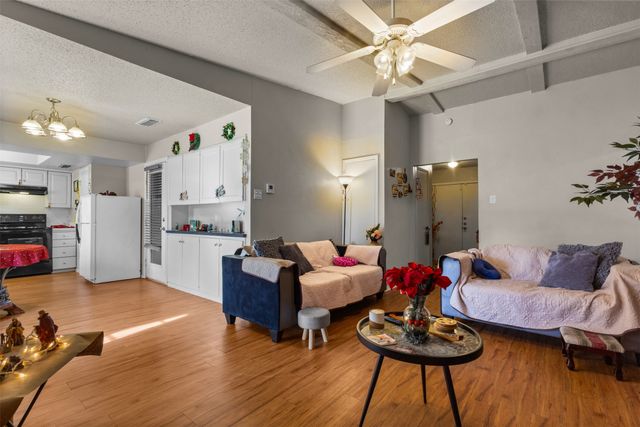 224 E Grubb Drive, Mesquite, TX 75149