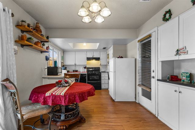 224 E Grubb Drive, Mesquite, TX 75149