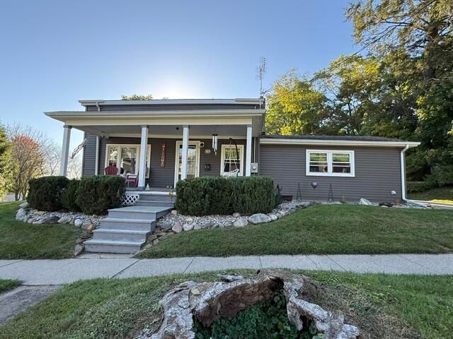 319 High Street, Marshall, MI 49068