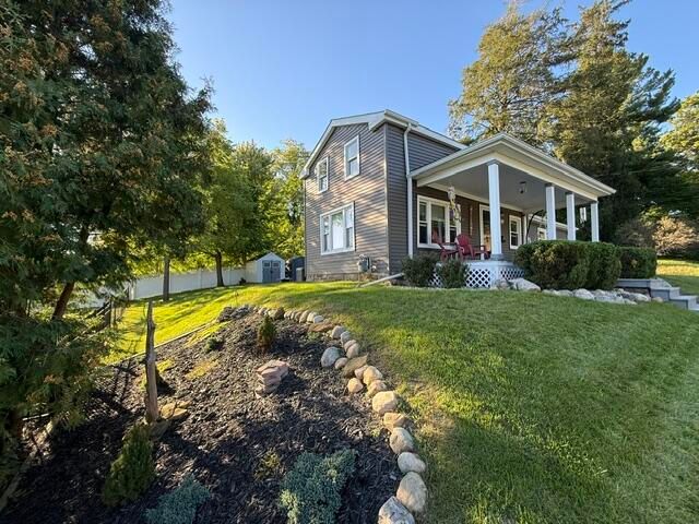 319 High Street, Marshall, MI 49068