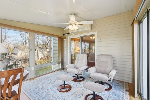 15 Ryan Ln, Lincoln Park Boro, NJ 07035