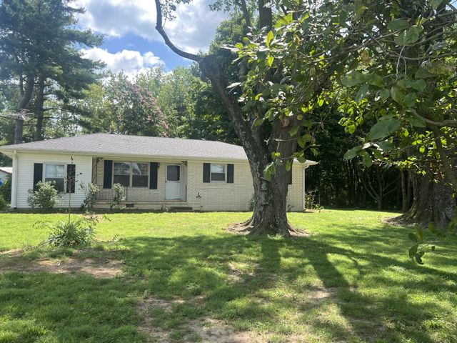 575 Jackson Rd, Portland, TN 37148